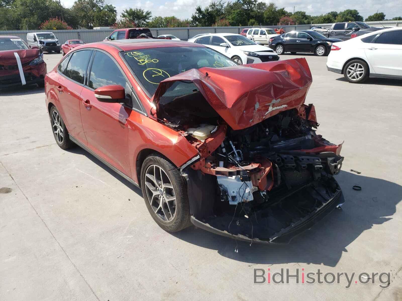 Photo 1FADP3H2XJL311137 - FORD FOCUS 2018