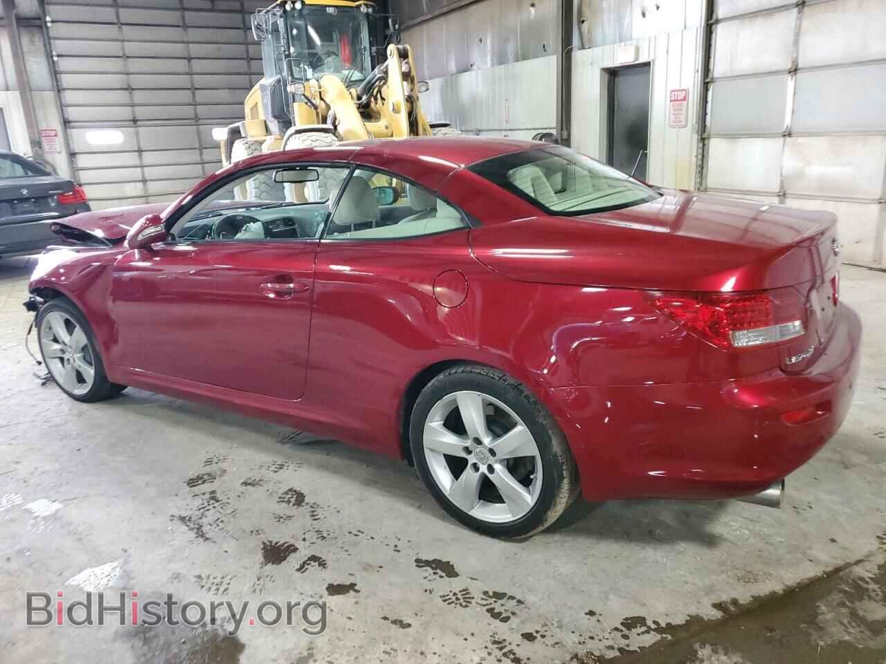 2010 LEXUS IS - VIN: JTHFE2C25A2500521 - Photo 2