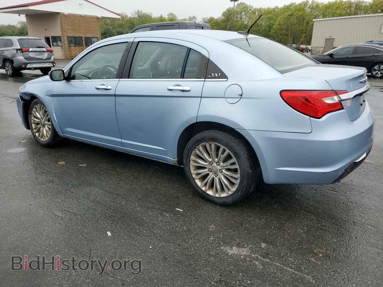 2012 CHRYSLER 200 - VIN: 1C3CCBCG1CN306581 - Фото 2