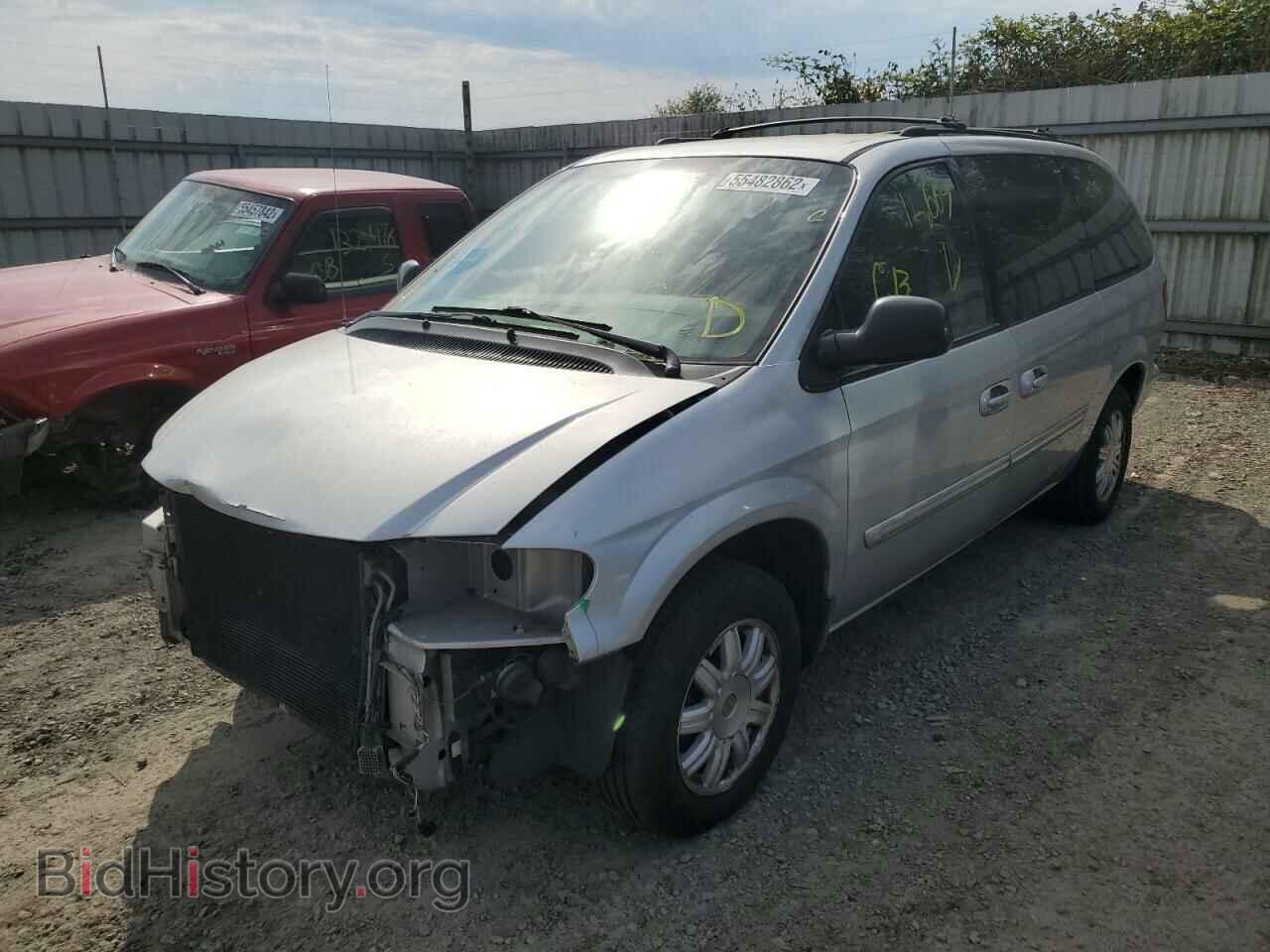 2006 CHRYSLER MINIVAN - VIN: 2A4GP54L26R666748 - Фото 2