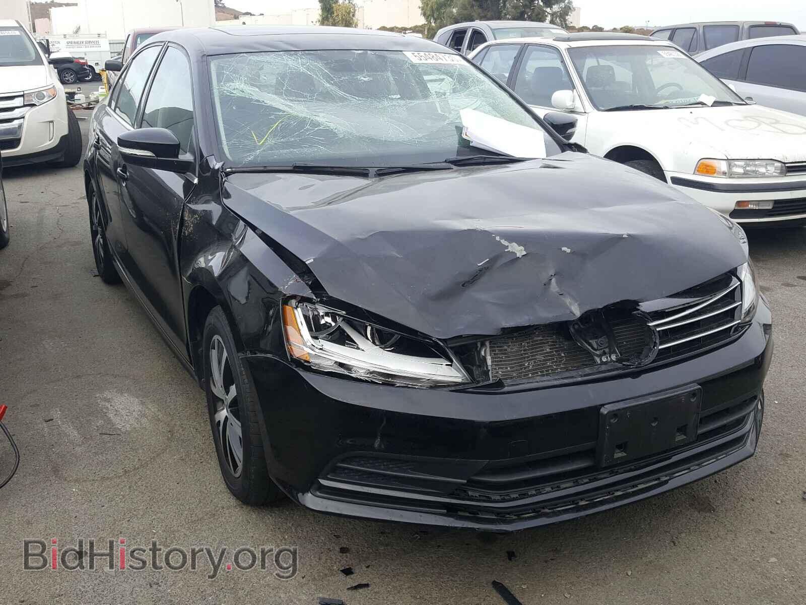 Фотография 3VWDB7AJ9HM351720 - VOLKSWAGEN JETTA 2017