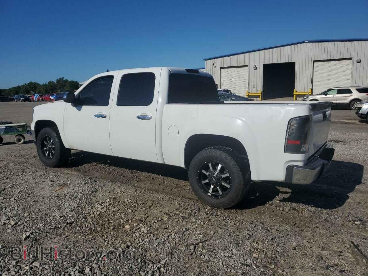 2011 GMC SIERRA - VIN: 3GTP1VE03BG379267 - Фото 2