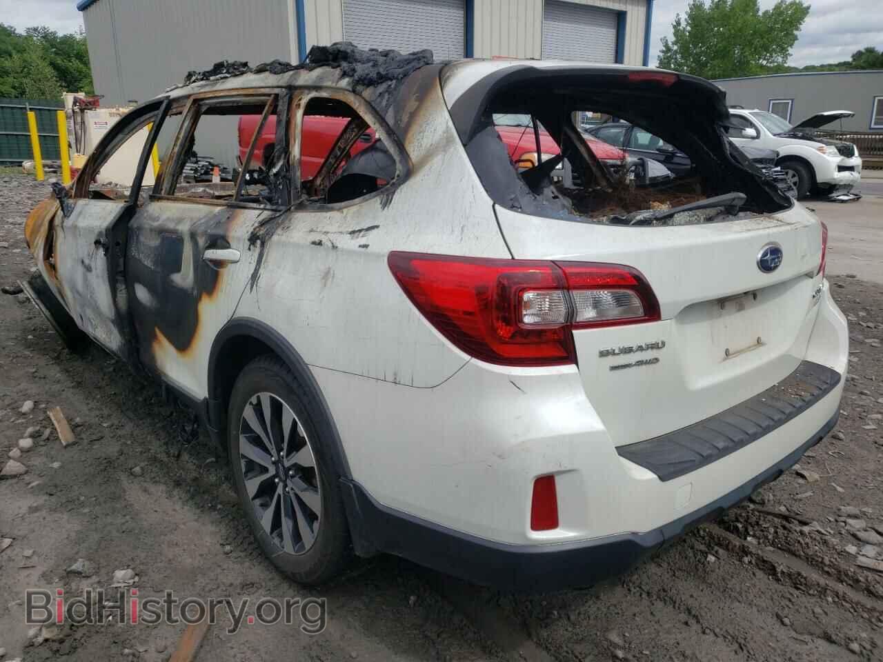 2015 SUBARU OUTBACK - VIN: 4S4BSALC5F3209204 - Фото 3