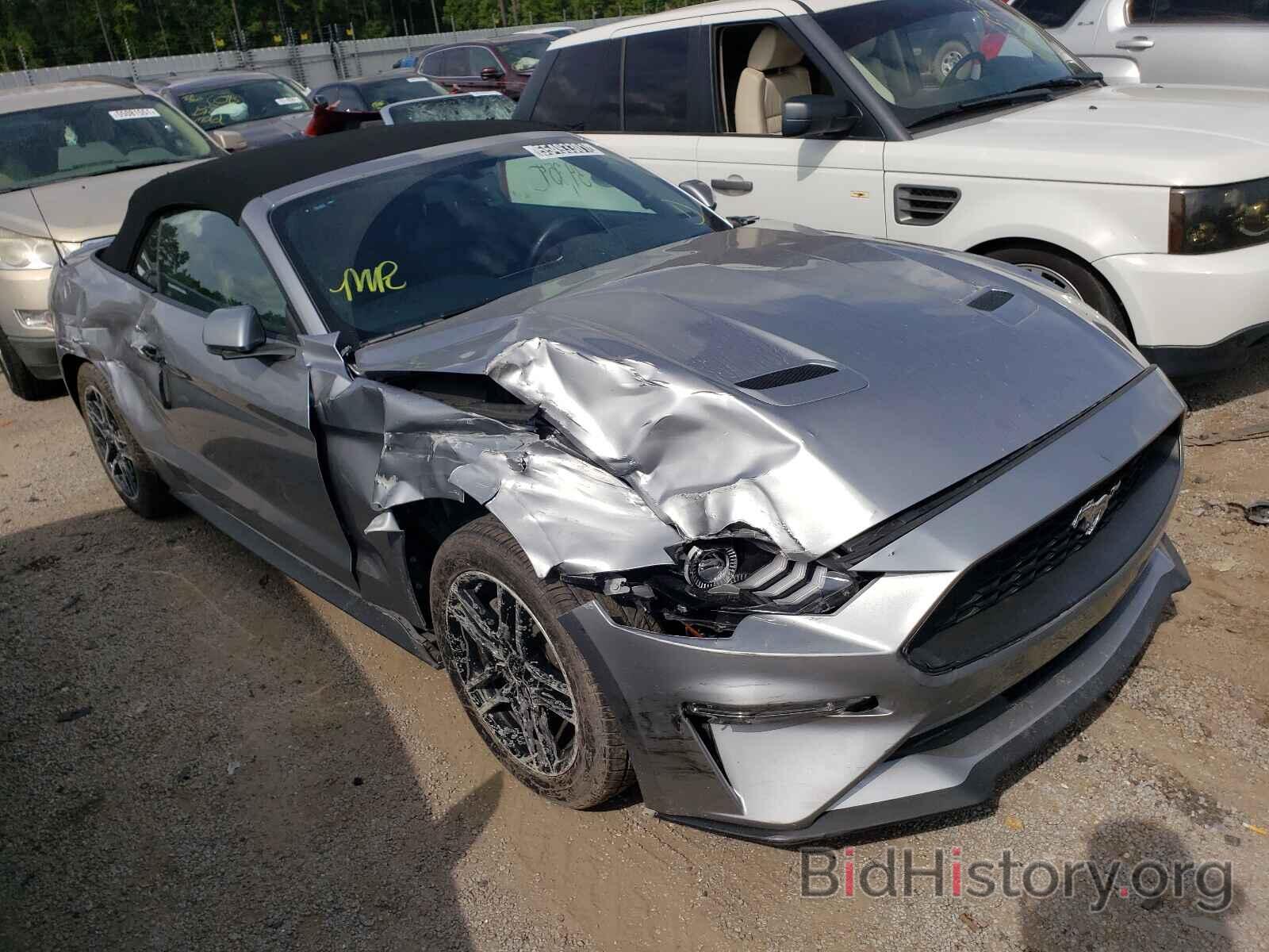 Photo 1FATP8UH3L5136868 - FORD MUSTANG 2020