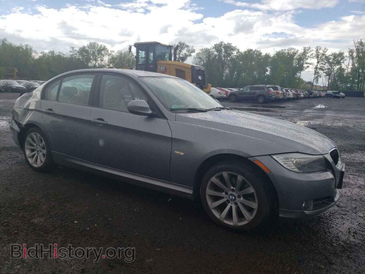 2011 BMW 3 SERIES - VIN: WBAPH7C52BE677190 - Фото 4