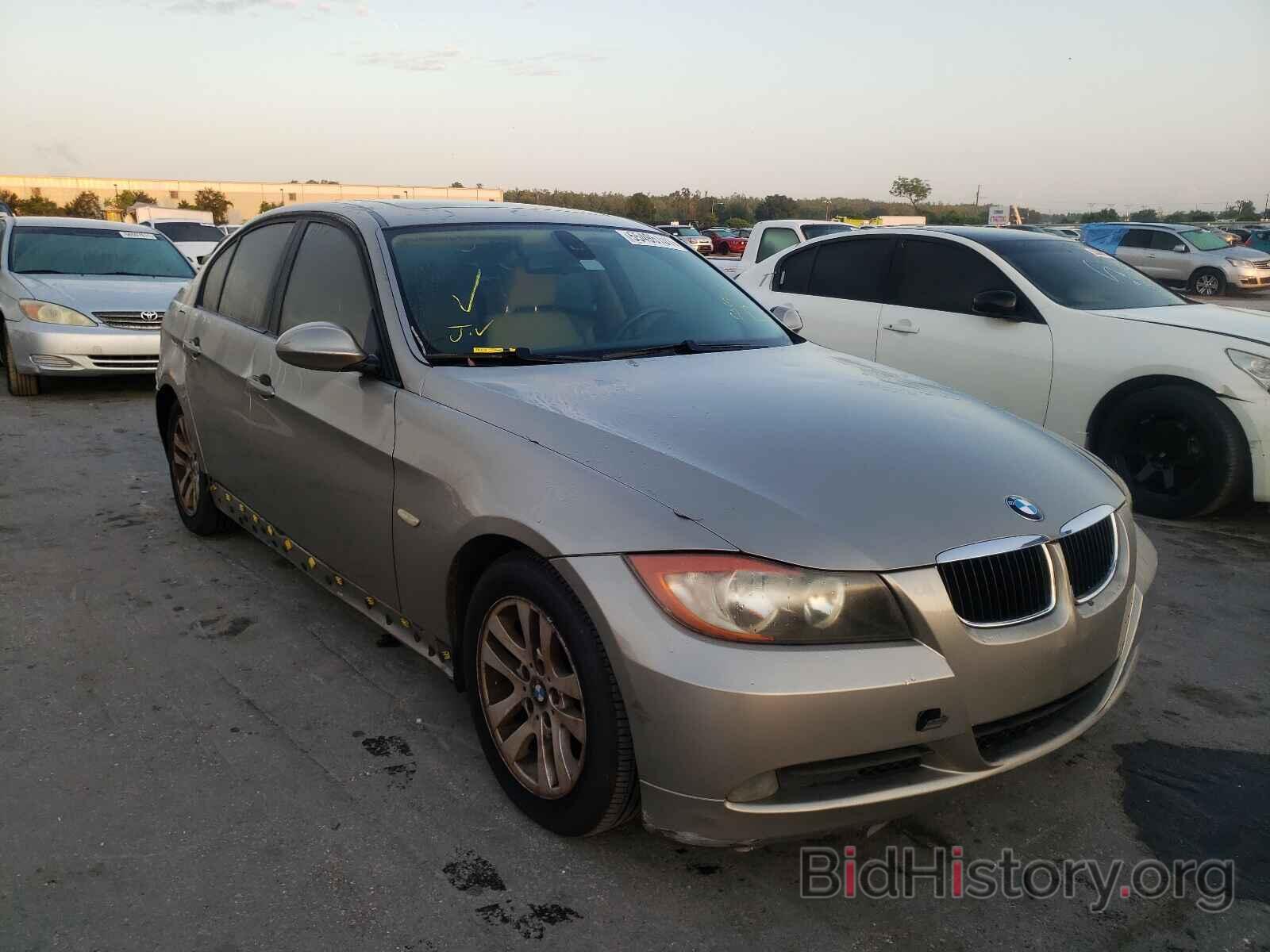 Photo WBAVA33557KX79547 - BMW 3 SERIES 2007