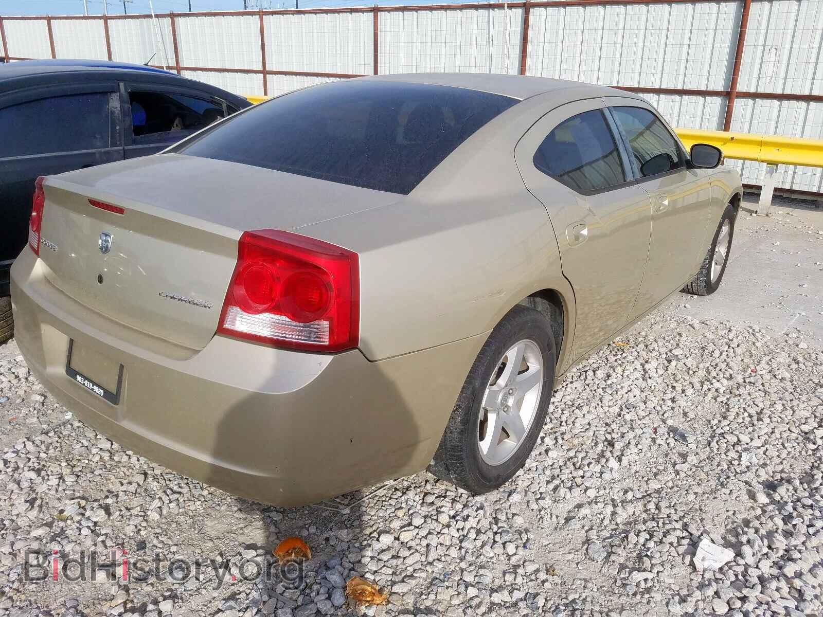 2010 DODGE CHARGER - VIN: 2B3CA4CD4AH147632 - Фото 4