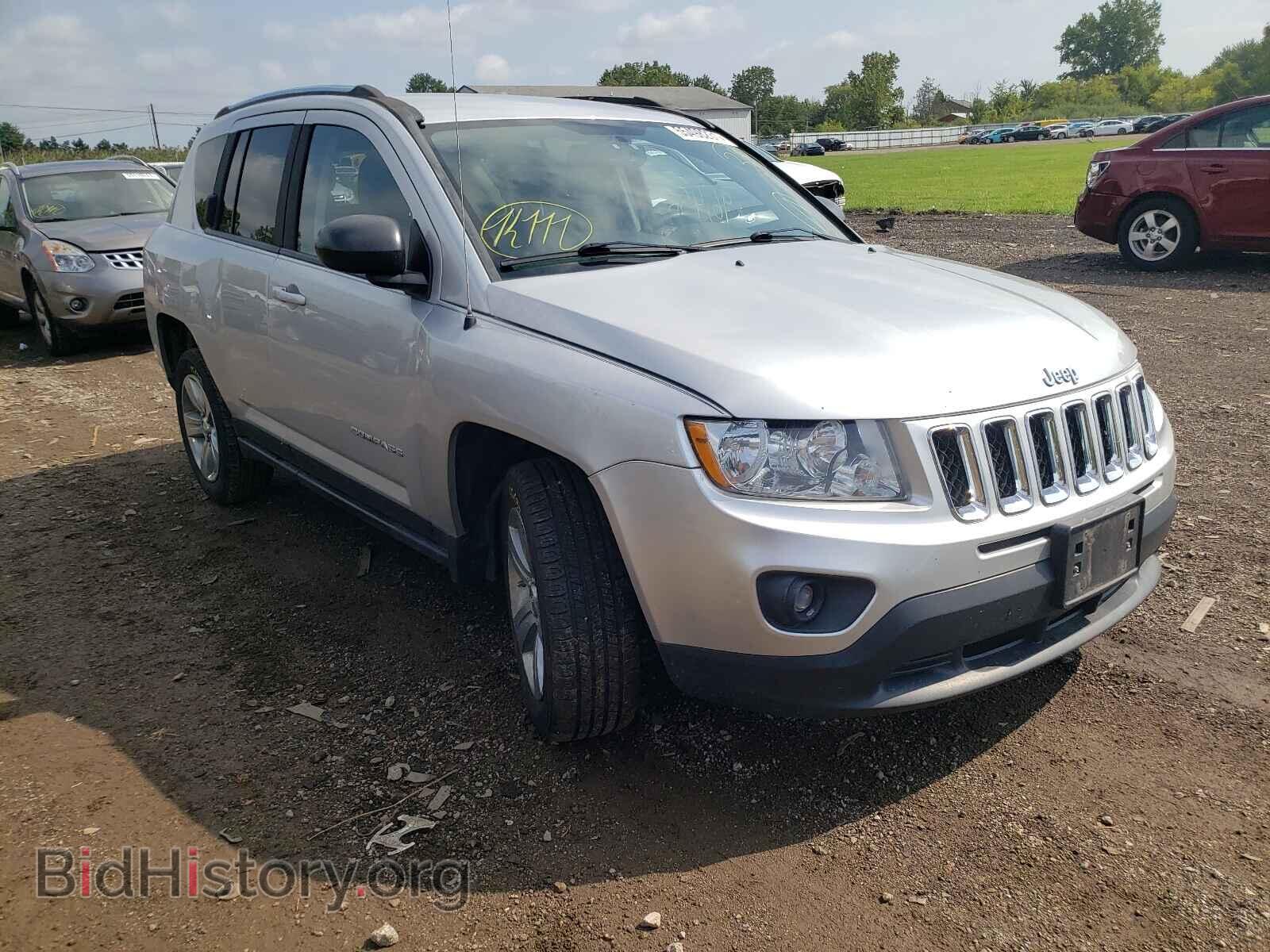 Фотография 1C4NJCBAXCD626906 - JEEP COMPASS 2012