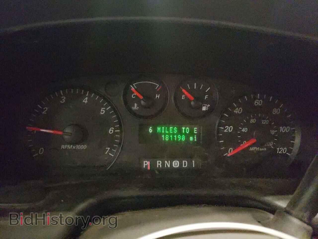 2006 FORD TAURUS - VIN: 1FAFP53U46A172638 - Фото 9