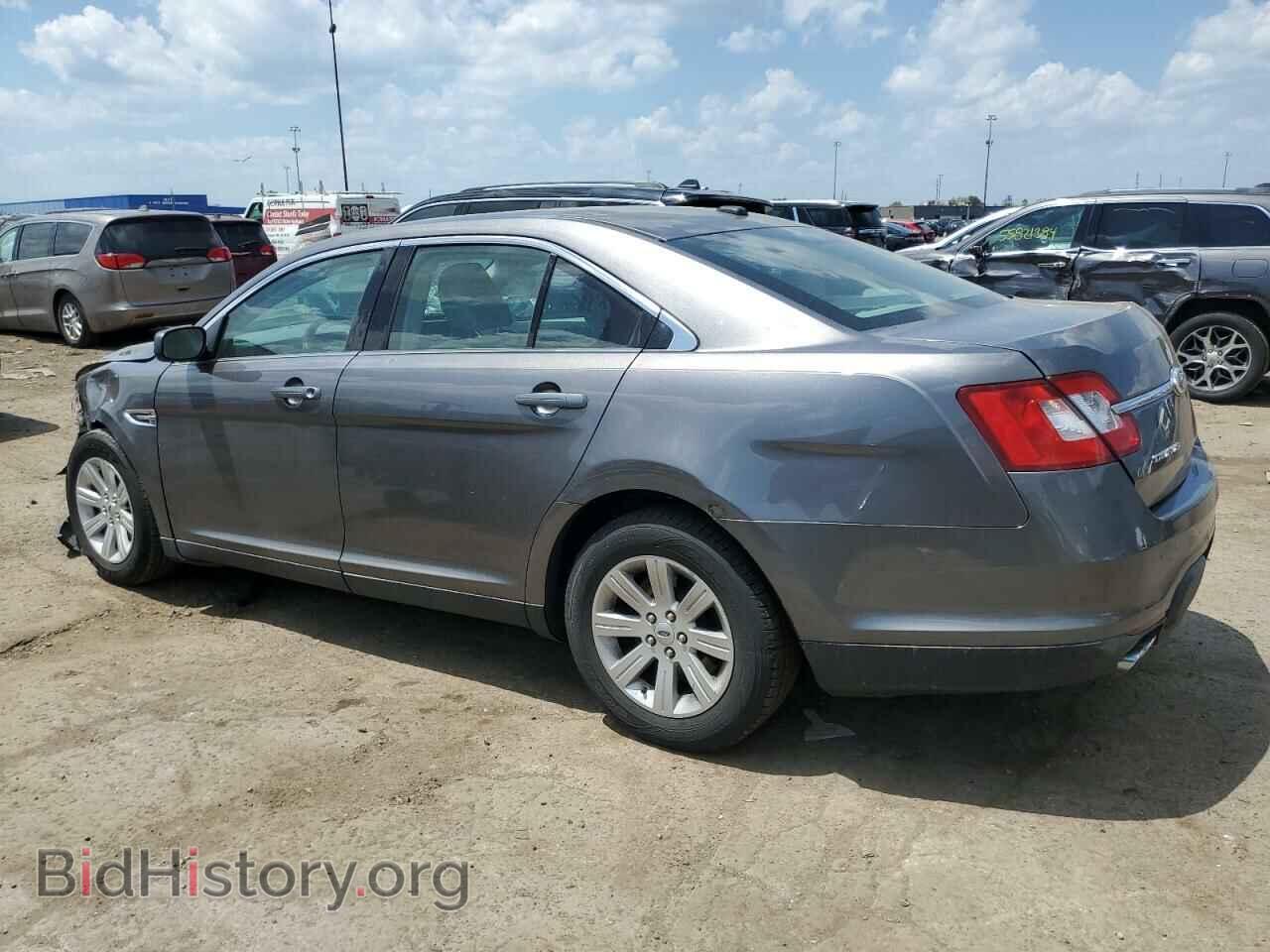 2011 FORD TAURUS - VIN: 1FAHP2DW1BG127476 - Photo 2