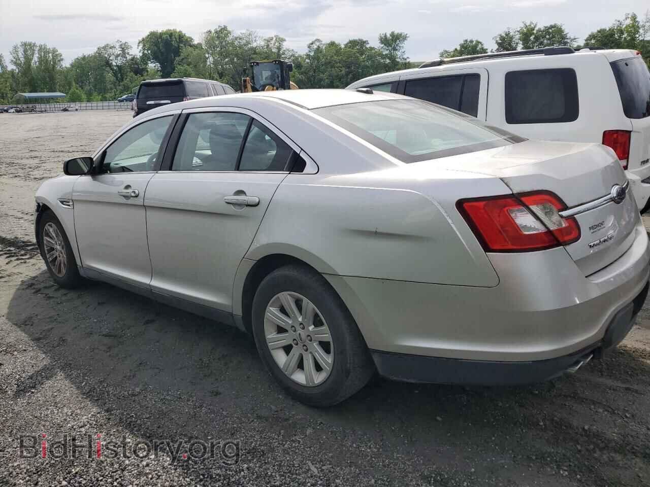 2010 FORD TAURUS - VIN: 1FAHP2DW9AG169327 - Фото 2