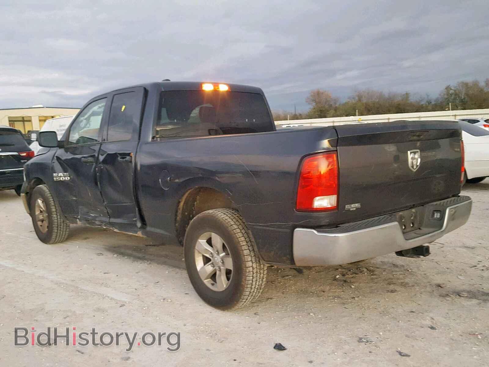 2018 RAM 1500 ST - VIN: 1C6RR6FG9JS202062 - Фото 3