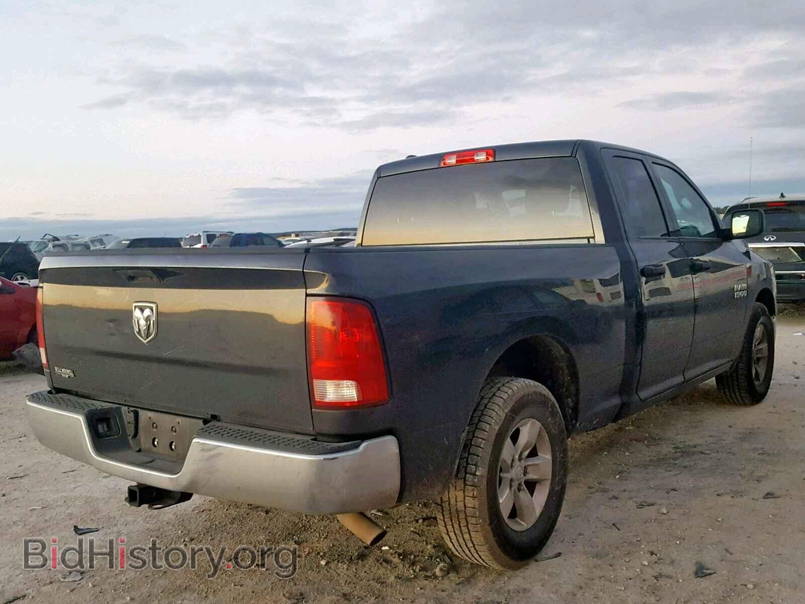 2018 RAM 1500 ST - VIN: 1C6RR6FG9JS202062 - Фото 4