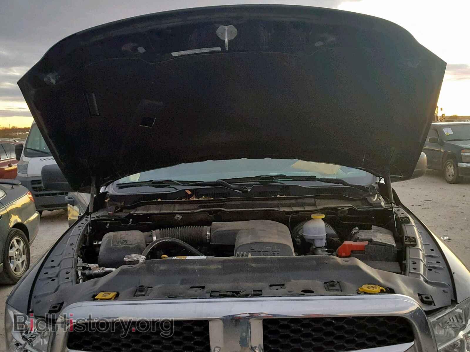 2018 RAM 1500 ST - VIN: 1C6RR6FG9JS202062 - Фото 7