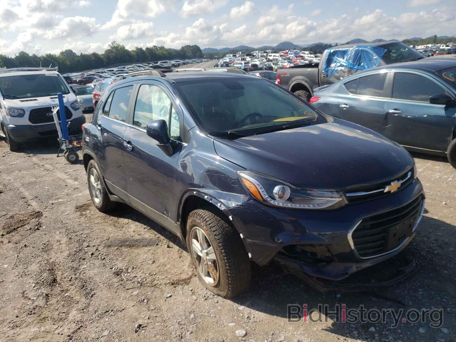 Photo 3GNCJPSB5JL215564 - CHEVROLET TRAX 2018