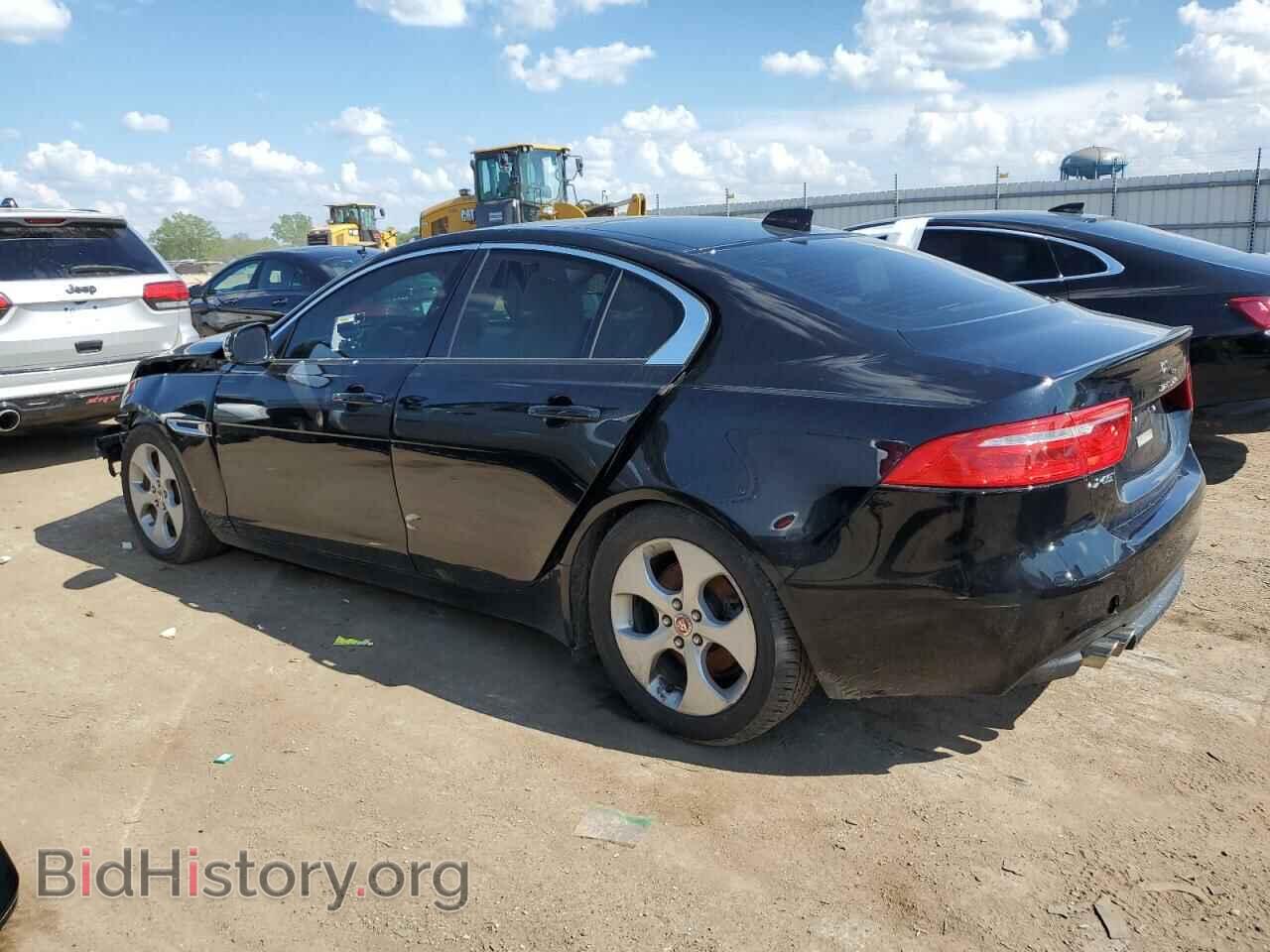 2017 JAGUAR XE - VIN: SAJAR4BN7HA968517 - Фото 2