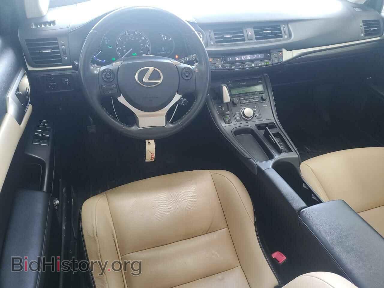 2014 LEXUS CT 200 - VIN: JTHKD5BH4E2201259 - Photo 8