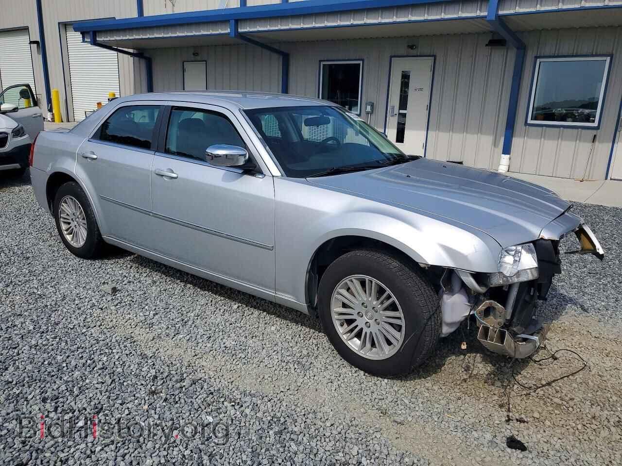 2009 CHRYSLER 300 - VIN: 2C3KA43D59H575400 - Фото 4
