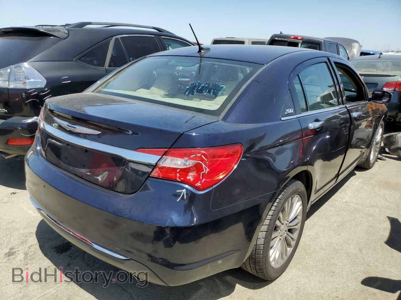 2012 CHRYSLER 200 - VIN: 1C3CCBCG2CN306055 - Фото 3