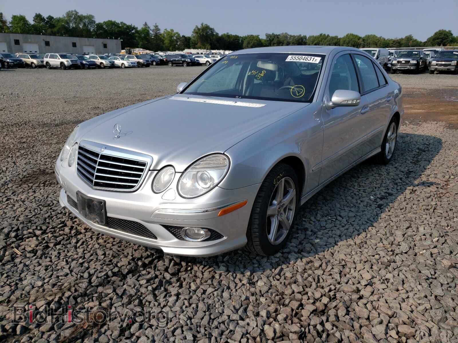 2008 MERCEDES-BENZ E-CLASS - VIN: WDBUF87X18B296825 - Фото 2