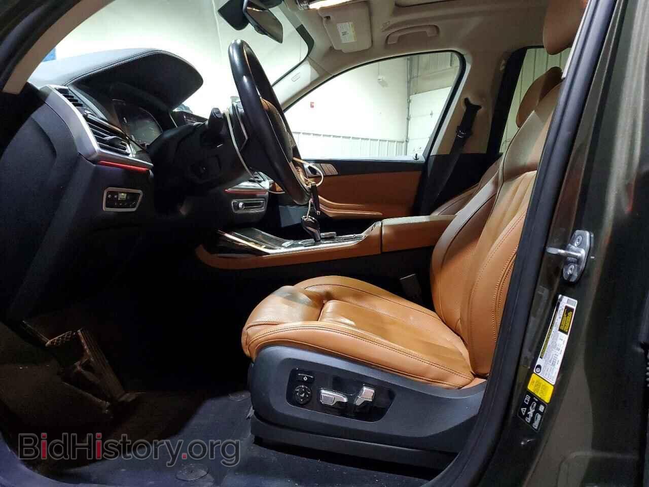 2020 BMW X7 - VIN: 5UXCW2C04L9C24666 - Фото 7