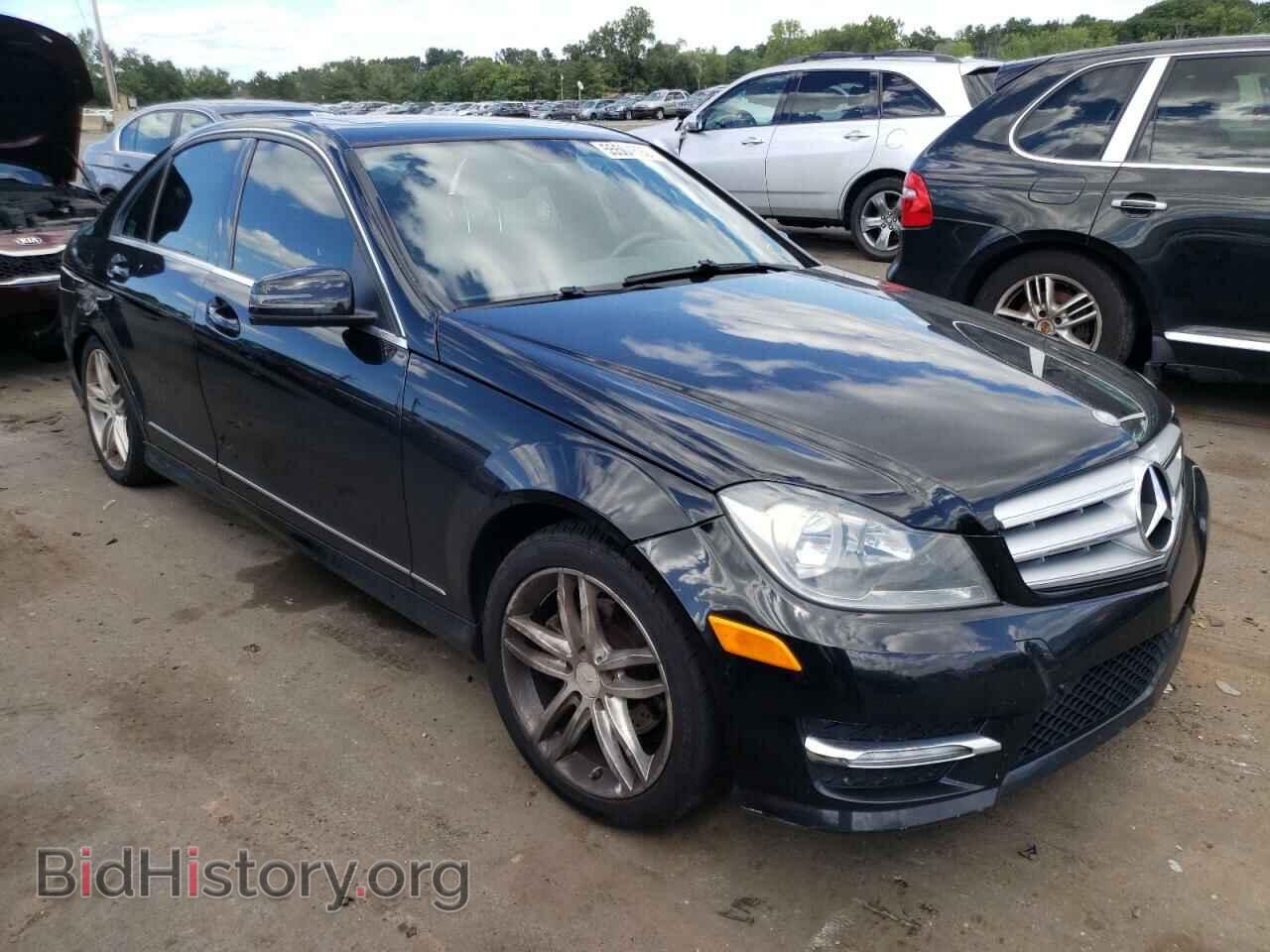 Photo WDDGF8BB1CA614182 - MERCEDES-BENZ C-CLASS 2012