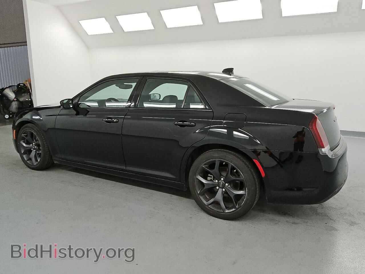 2023 CHRYSLER 300 - VIN: 2C3CCABG8PH633263 - Фото 2