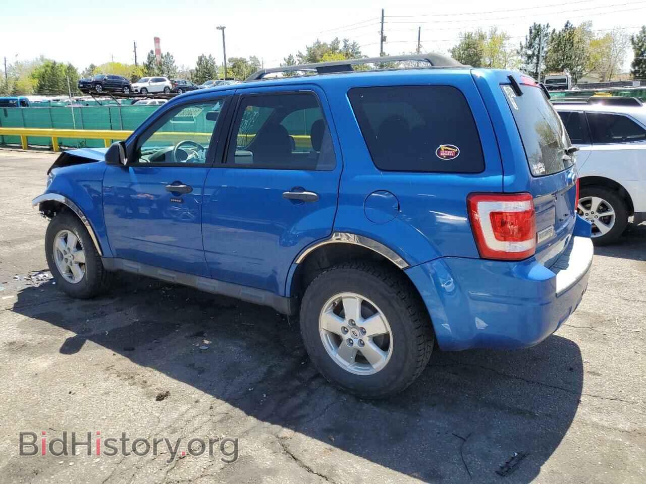 2011 FORD ESCAPE - VIN: 1FMCU9D76BKB24788 - Фото 2