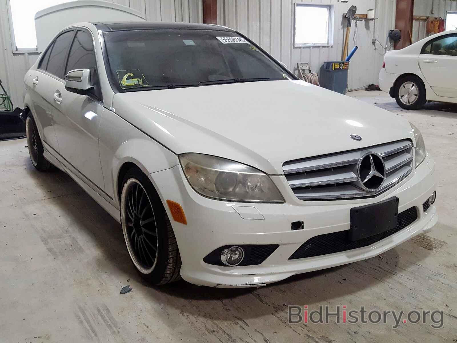 Photo WDDGF56X28R032847 - MERCEDES-BENZ C 350 2008