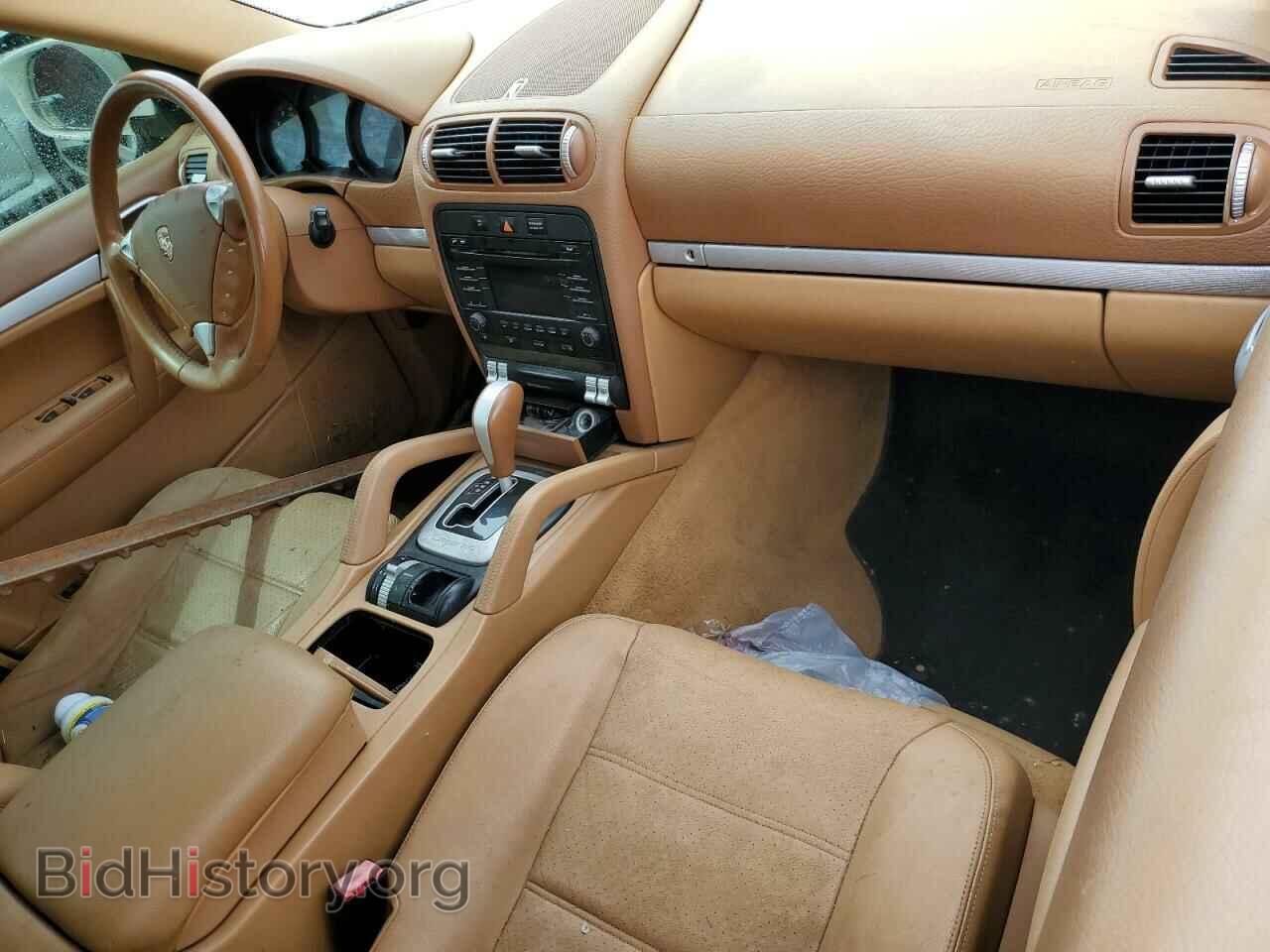 2010 PORSCHE CAYENNE - VIN: WP1AA2AP8ALA07107 - Фото 8