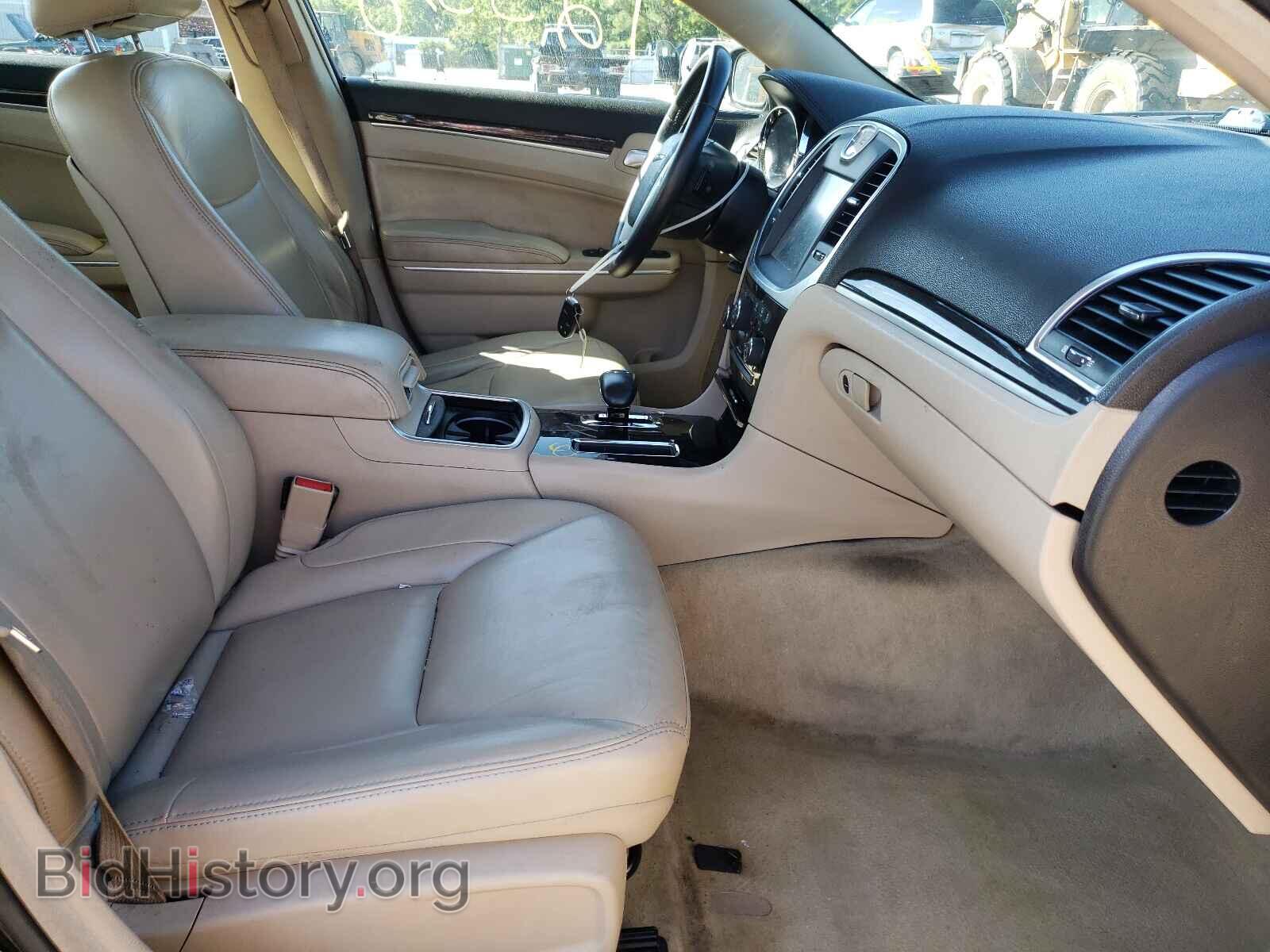 2014 CHRYSLER 300 - VIN: 2C3CCAAG6EH208266 - Фото 5