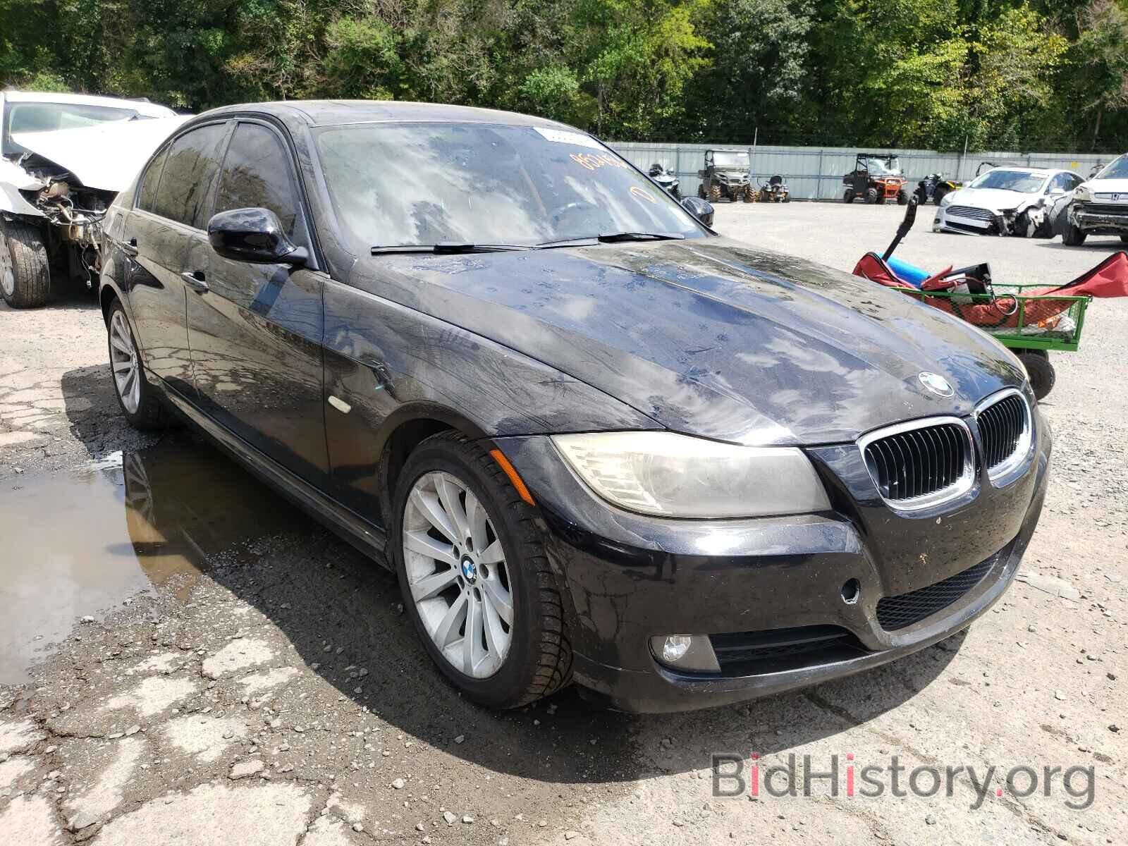 Photo WBAPH7C51BE852156 - BMW 3 SERIES 2011