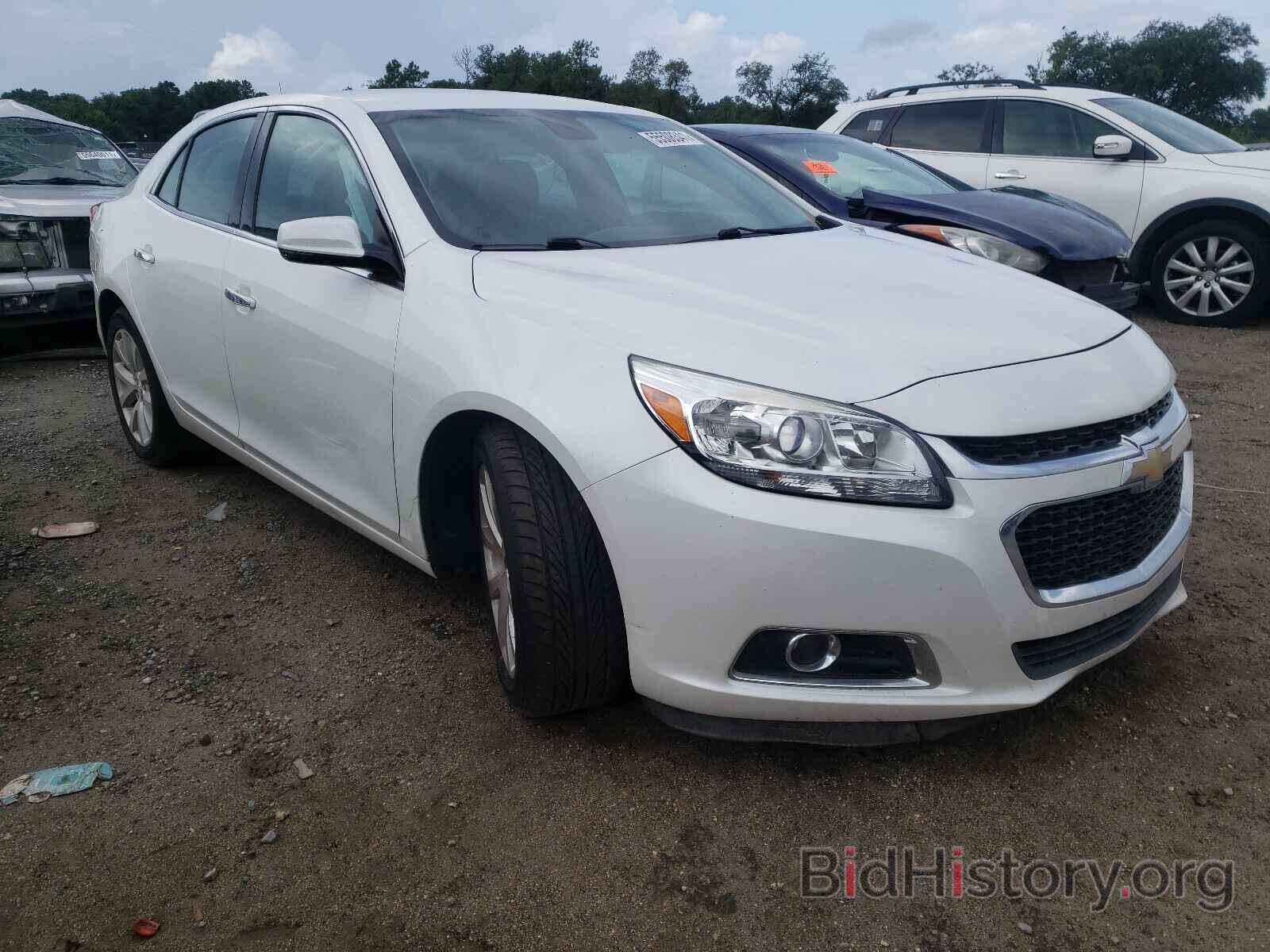 Photo 1G11E5SA5GF111619 - CHEVROLET MALIBU 2016