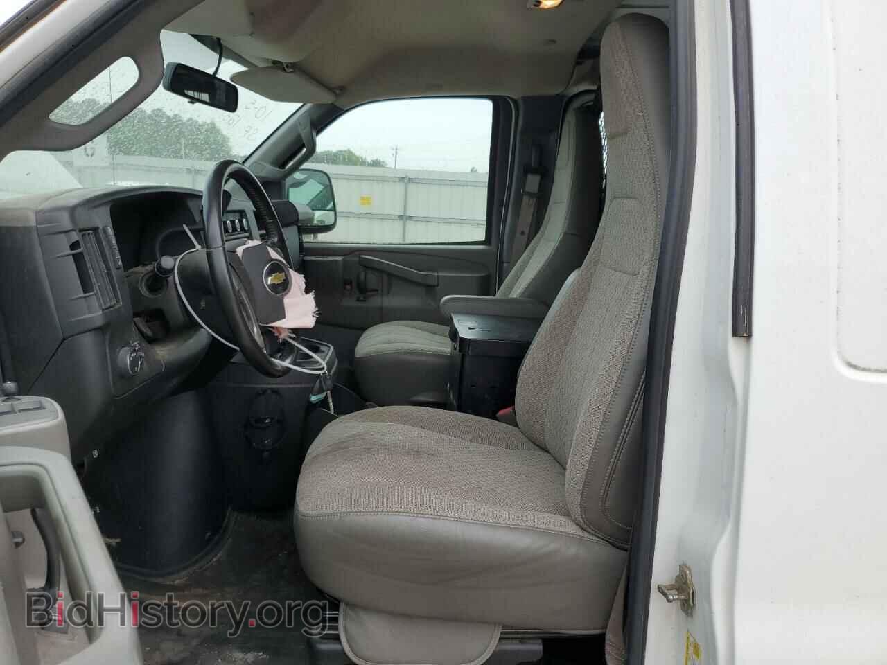 2017 CHEVROLET EXPRESS - VIN: 1GCWGAFF0H1229338 - Фото 7