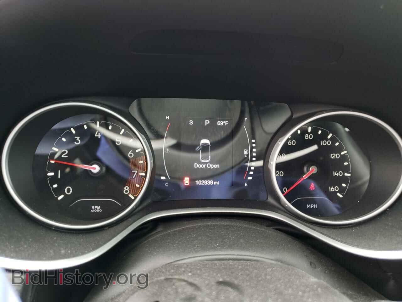 2018 JEEP COMPASS - VIN: 3C4NJDBB3JT142467 - Фото 9