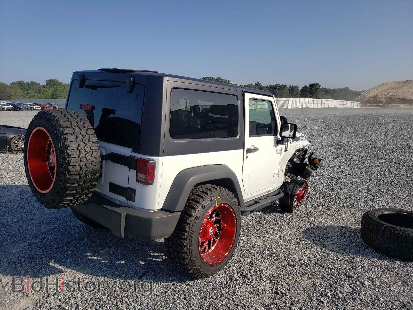 2011 JEEP WRANGLER - VIN: 1J4AA2D12BL556127 - Фото 4