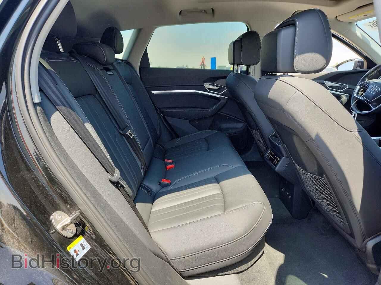 2021 AUDI E-TRON - VIN: WA1AAAGE6MB024641 - Photo 10