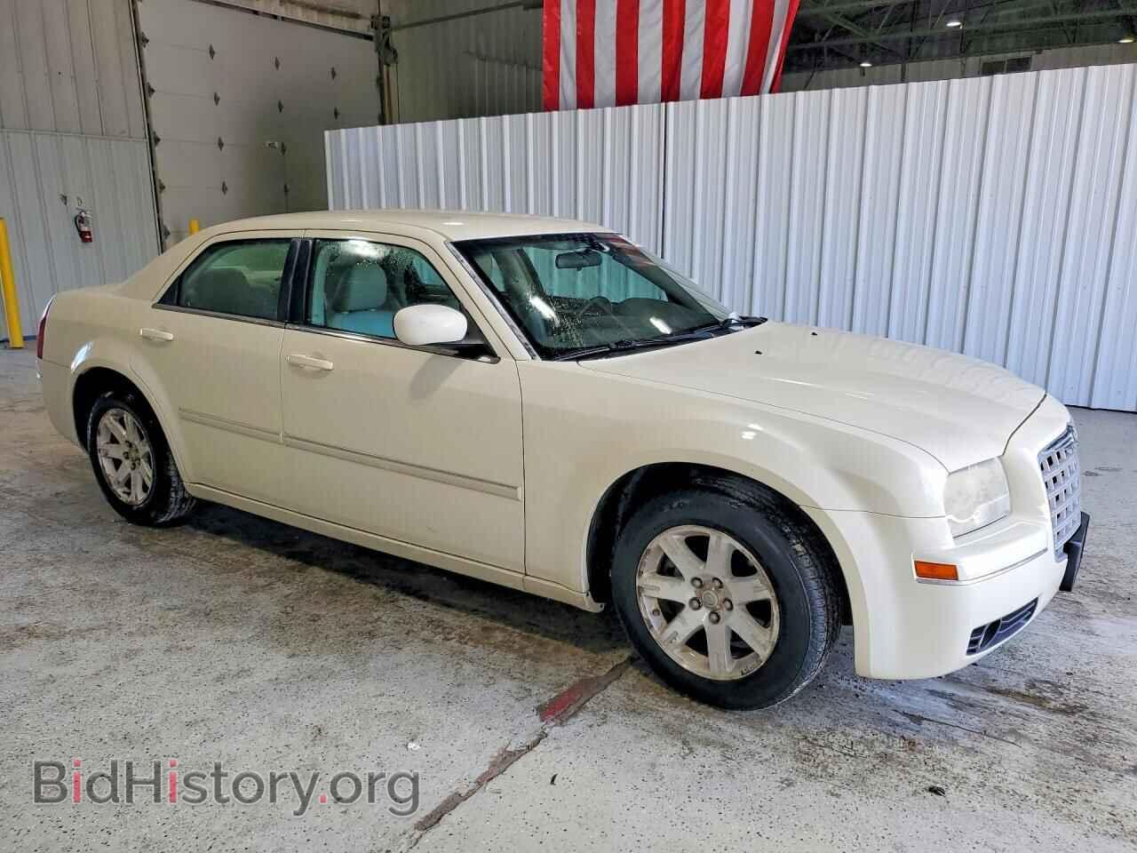 2007 CHRYSLER 300 - VIN: 2C3KA53G27H628759 - Фото 4