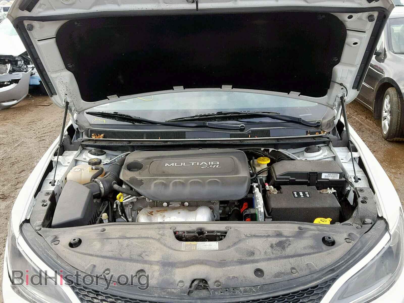 2015 CHRYSLER 200 - VIN: 1C3CCCAB8FN541738 - Photo 7