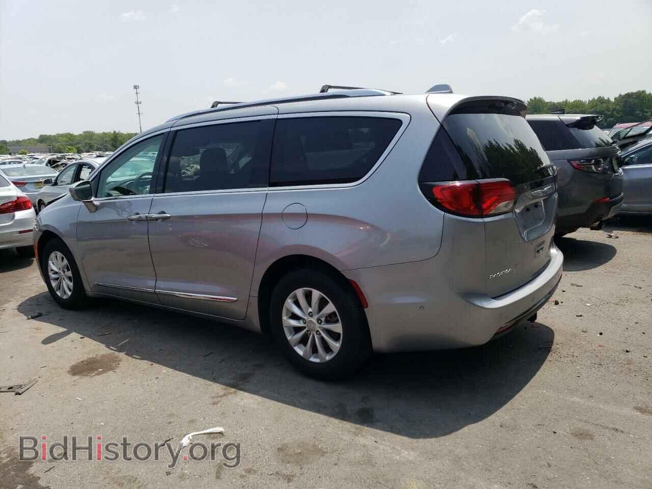 2019 CHRYSLER PACIFICA - VIN: 2C4RC1BG1KR575957 - Photo 2
