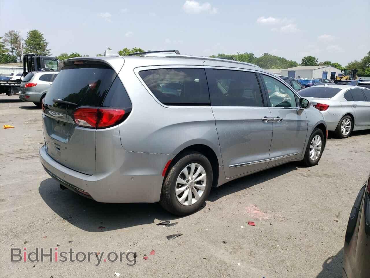2019 CHRYSLER PACIFICA - VIN: 2C4RC1BG1KR575957 - Photo 3