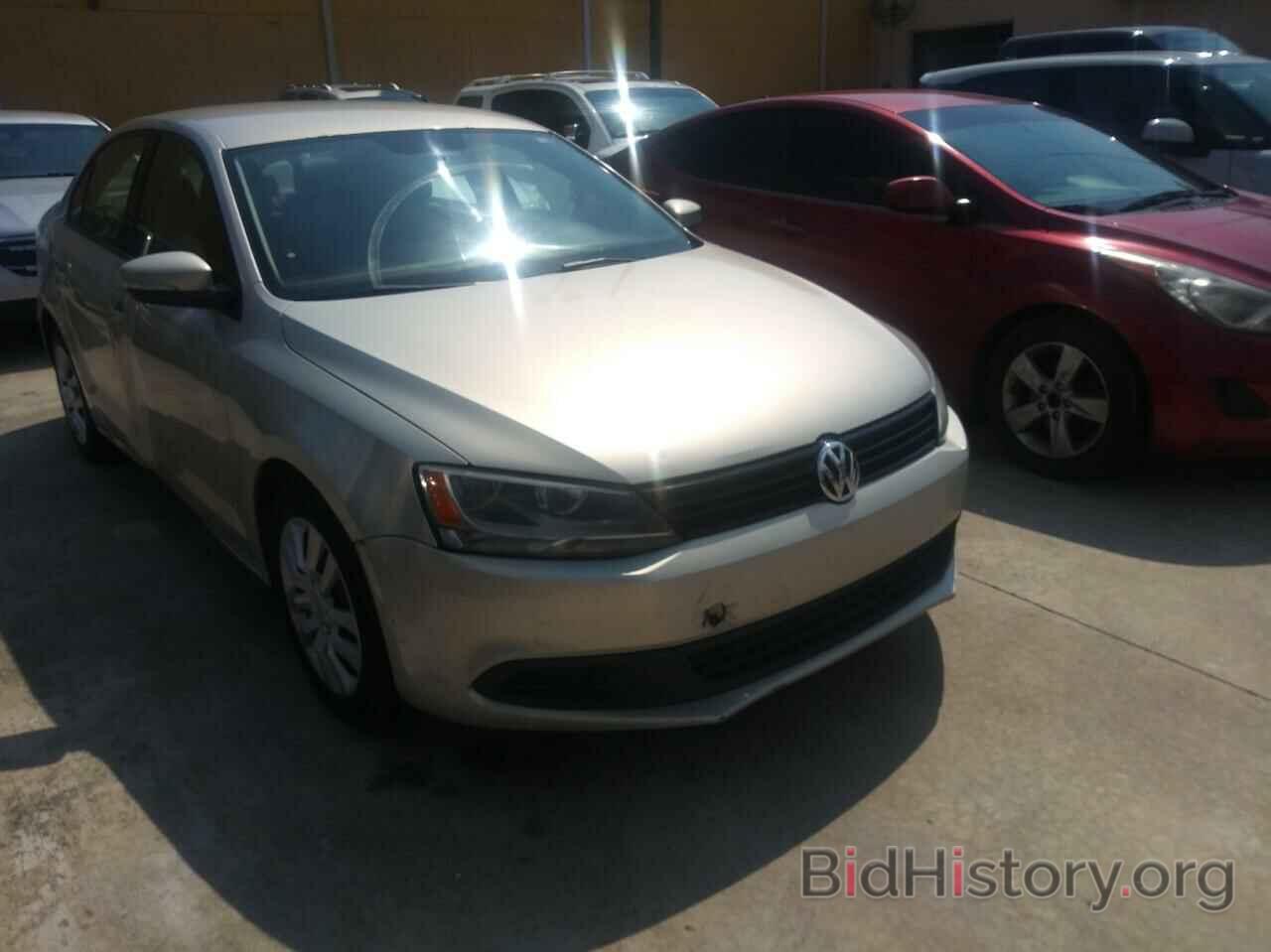 Photo 3VWDX7AJ3BM323663 - VOLKSWAGEN JETTA 2011