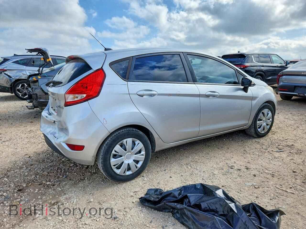 2013 FORD FIESTA - VIN: 3FADP4EJ2DM162808 - Фото 3