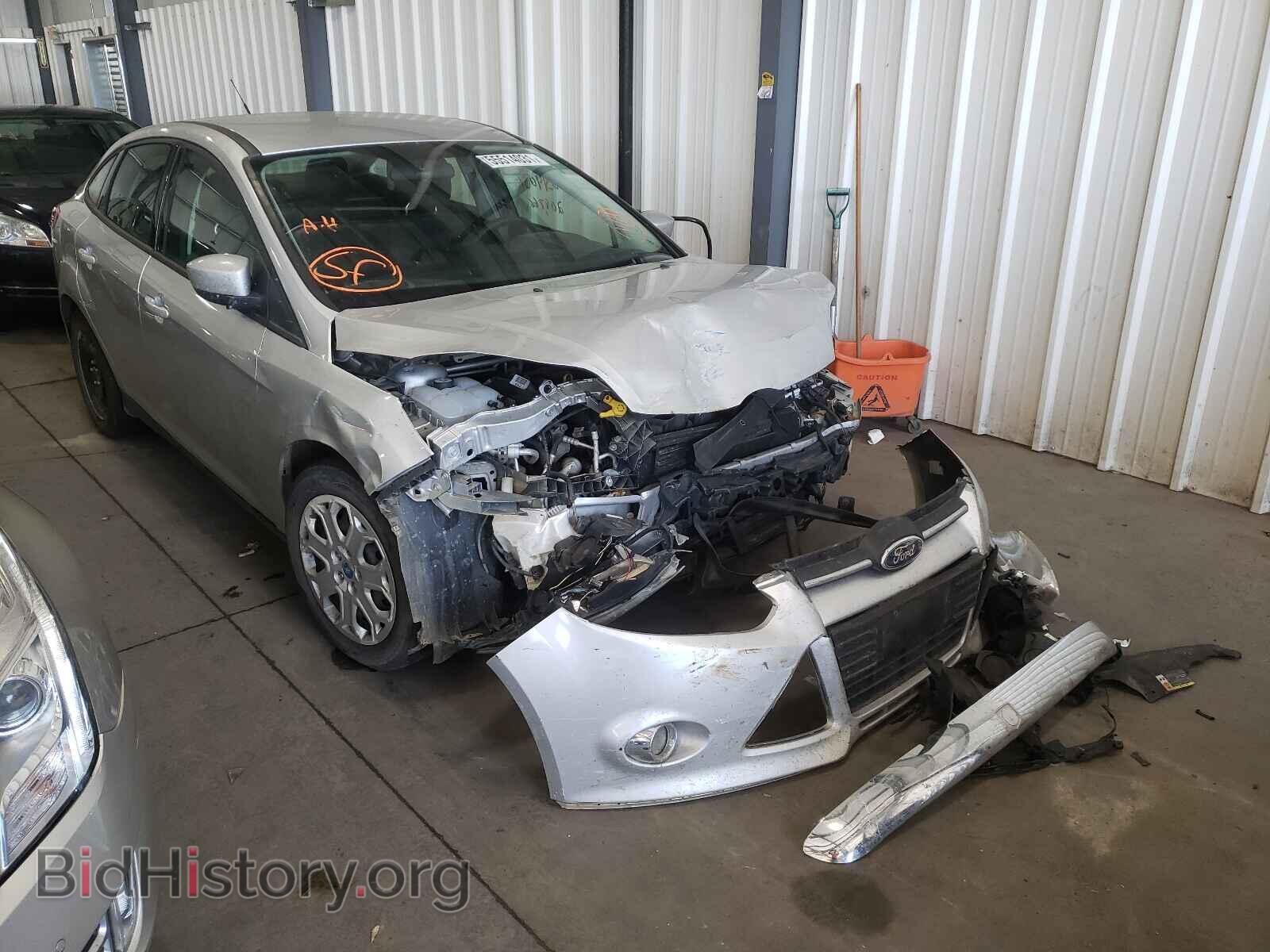 Photo 1FAHP3F20CL313986 - FORD FOCUS 2012