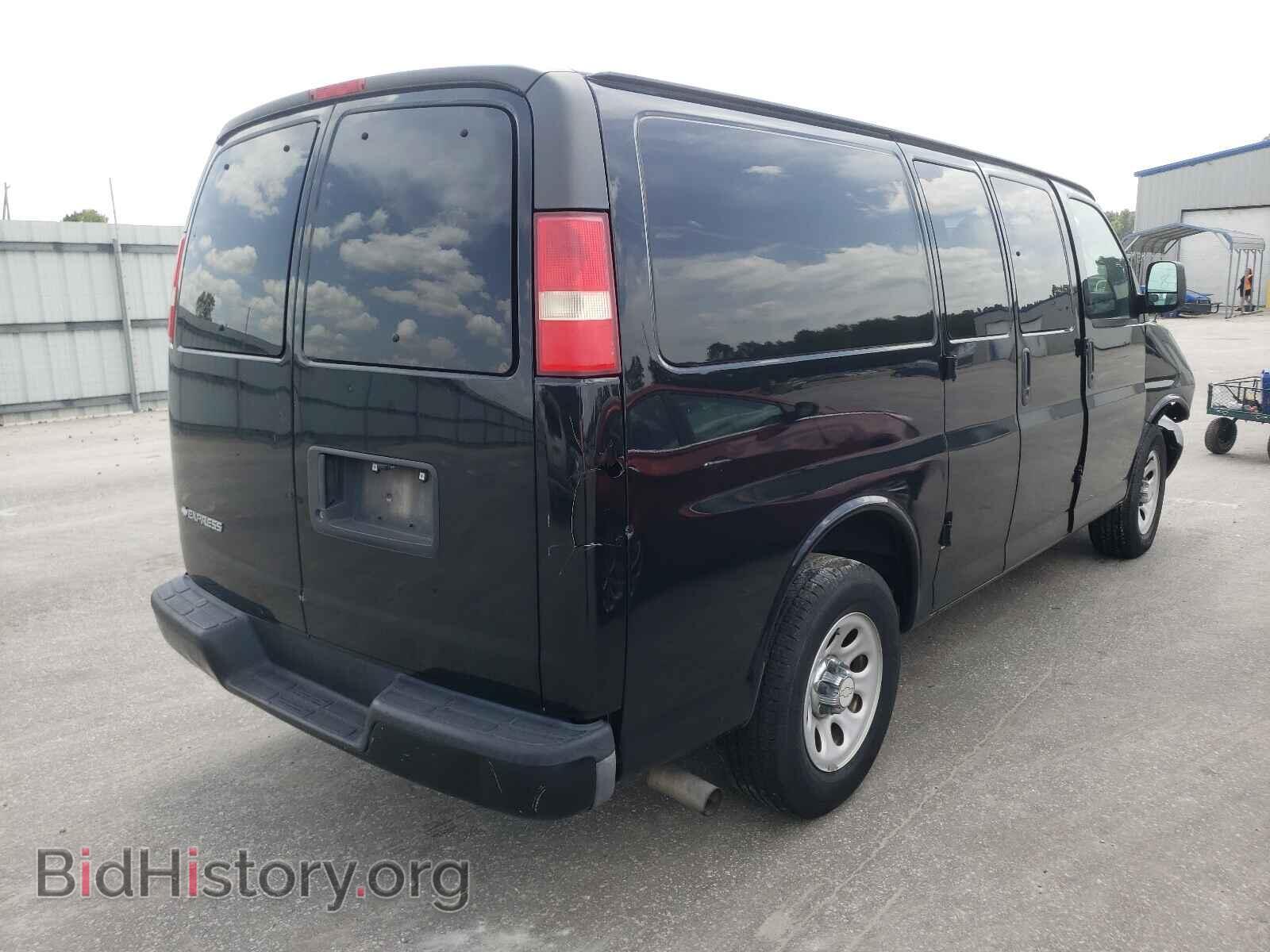 2010 CHEVROLET EXPRESS - VIN: 1GCUGADX3A1170584 - Фото 4