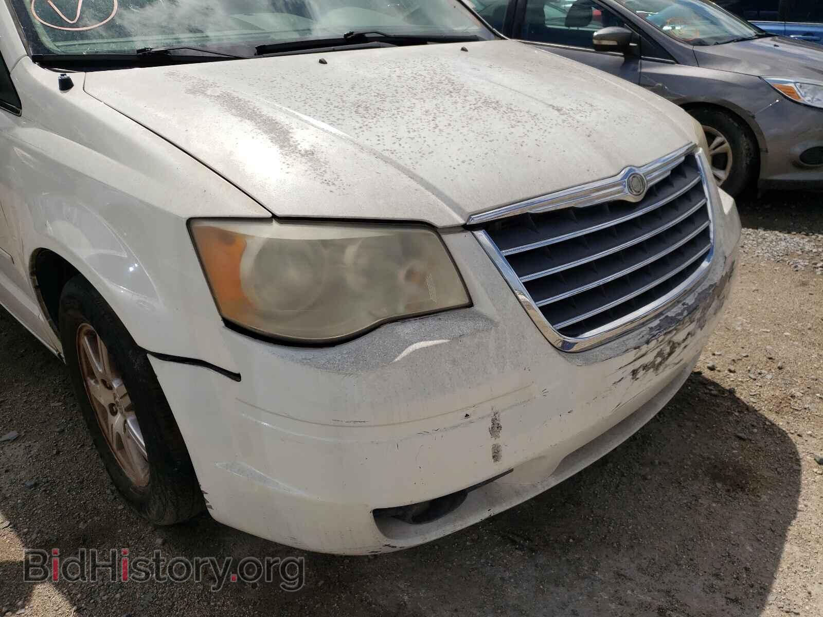 2008 CHRYSLER MINIVAN - VIN: 2A8HR54PX8R744311 - Фото 9