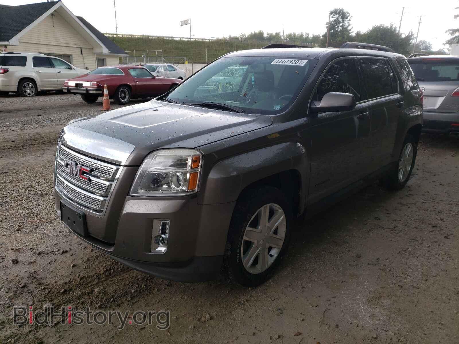 2011 GMC TERRAIN - VIN: 2CTALUEC2B6471099 - Photo 2