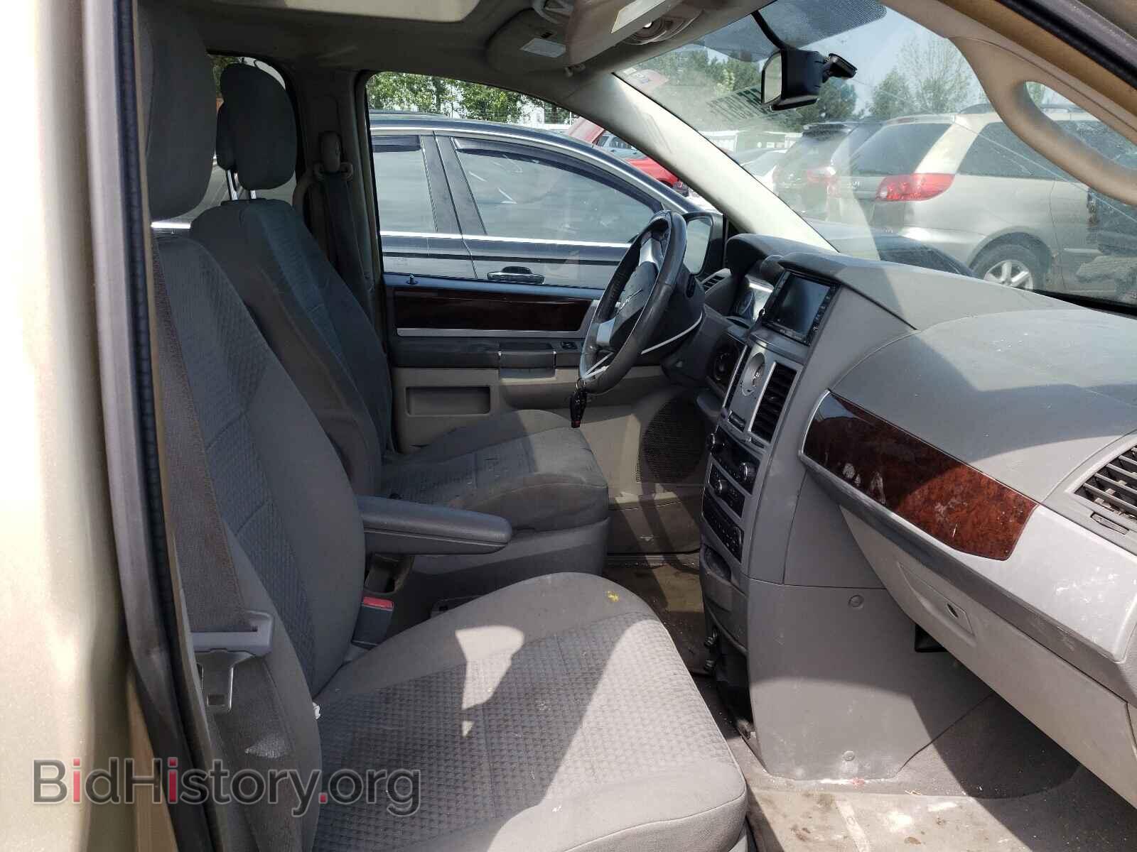 2010 CHRYSLER MINIVAN - VIN: 2A4RR5DX3AR328337 - Фото 5