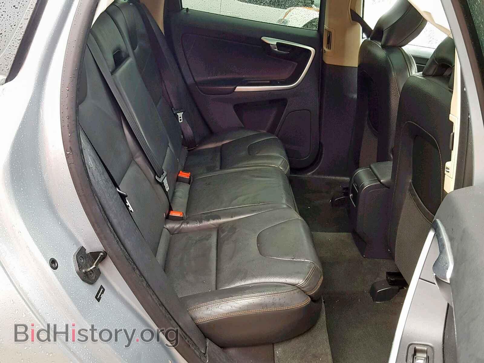 2010 VOLVO XC60 - VIN: YV4992DZ6A2060708 - Фото 6