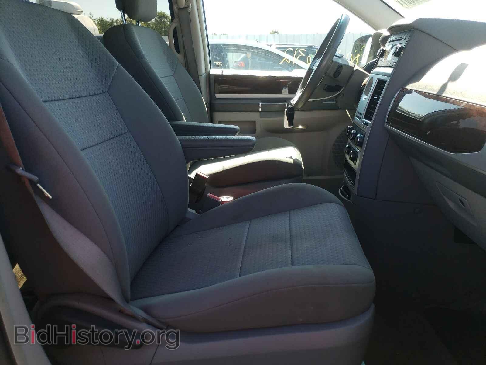 2010 CHRYSLER MINIVAN - VIN: 2A4RR5DX0AR343667 - Photo 5